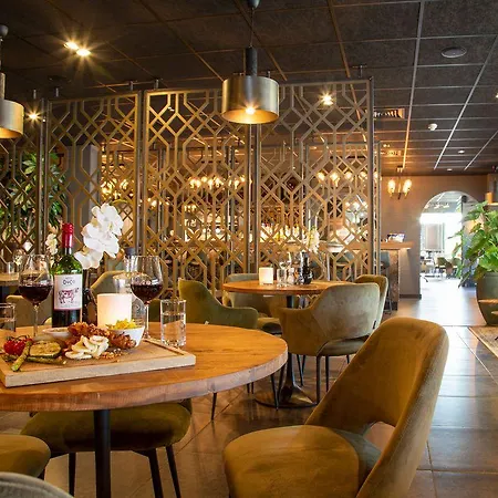 Fletcher Hotel-restaurant Frerikshof Hotel 4*