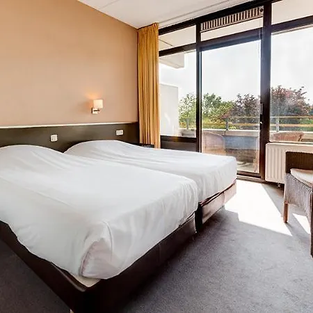 Fletcher Hotel-restaurant Frerikshof Hotel 4*