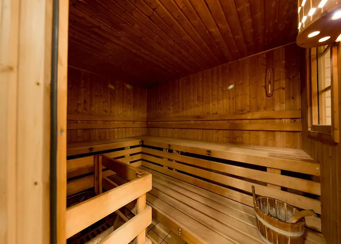 Hotell Fletcher Hotel-restaurant Frerikshof 4*